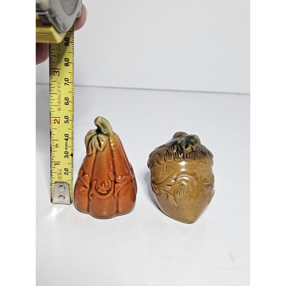 Cracker Barrel Ceramic Gourd Acorn Salt and Pepper Shakers Set Fall Decor - Picture 5 of 6